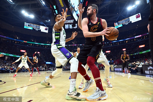 还引发了观 还引发了观