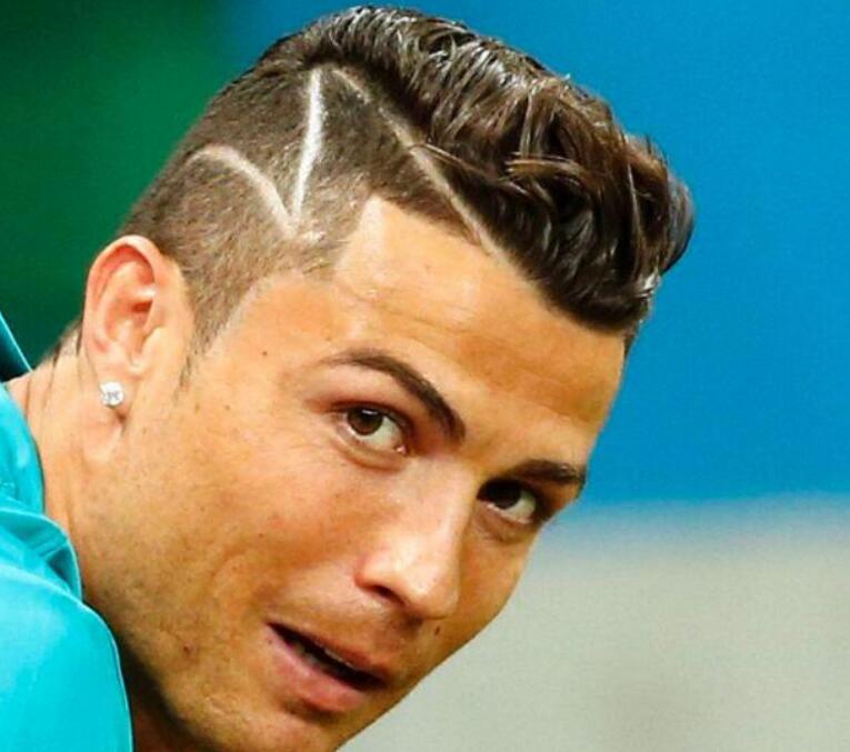 有5人闯入 有5人闯入