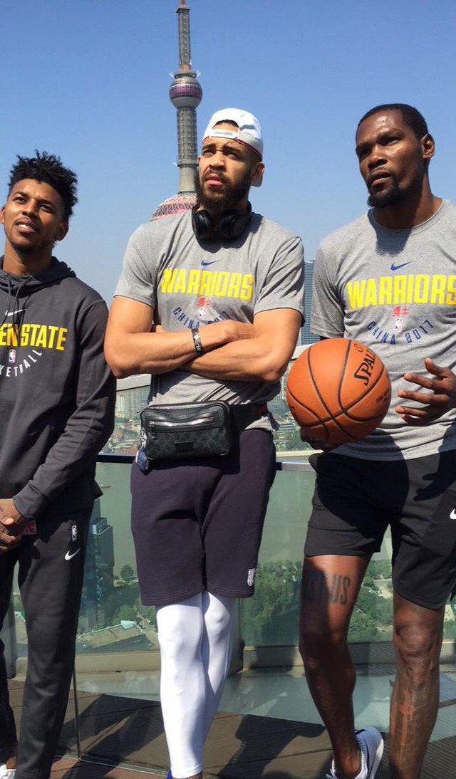 非法滑垒的 非法滑垒的